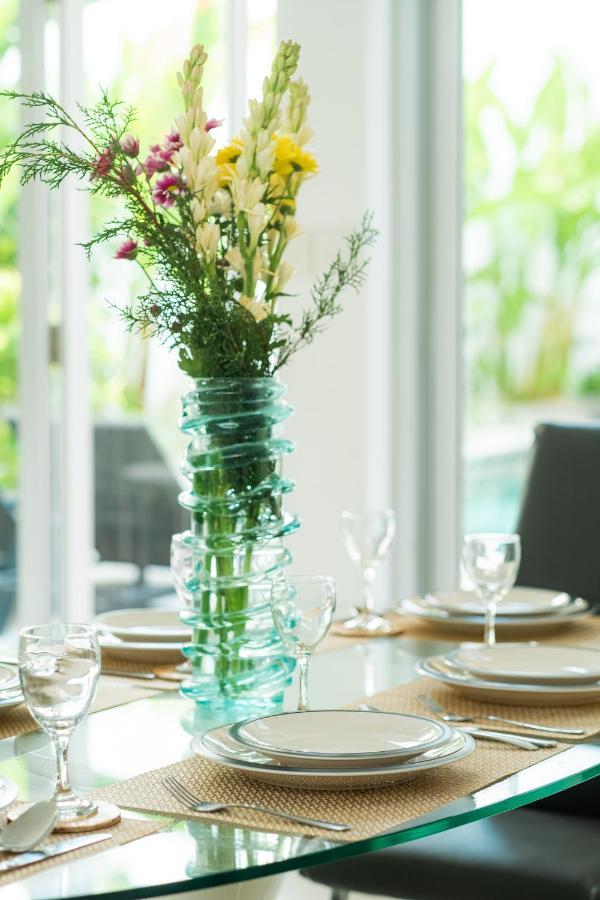 Villa Maya Seminyak Eksteriør billede